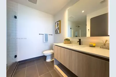 398 NE 5th St #4210, Miami, FL 33132 - Photo 14