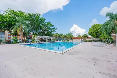 8100 SW 24th St #309, North Lauderdale, FL 33068 - Photo 22