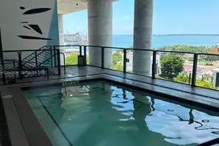 398 NE 5th St, Miami, FL 33132 - Photo 16