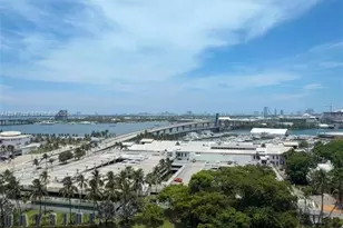 398 NE 5th St, Miami, FL 33132 - Photo 26