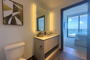 398 NE 5th St, Miami, FL 33132 - Photo 2
