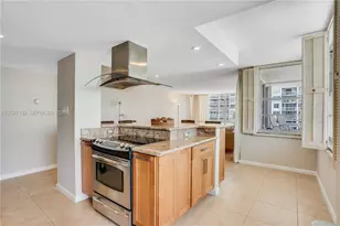 18041 Biscayne Blvd, Aventura, FL 33160 - Photo 10