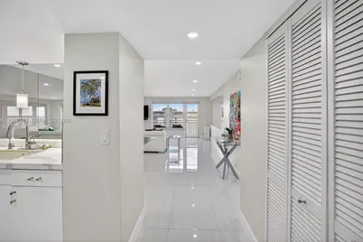 3000 E Sunrise Blvd #14C, Fort Lauderdale, FL 33304 - Photo 24