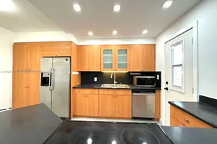 2924 Day Ave, Miami, FL 33133 - Photo 2