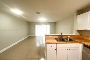 3028 SW 129th Terrace, Miramar, FL 33027 - Photo 4