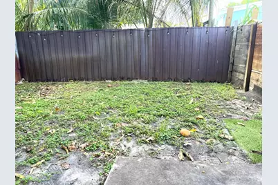 1541 SW 52nd Ave, Plantation, FL 33317 - Photo 12