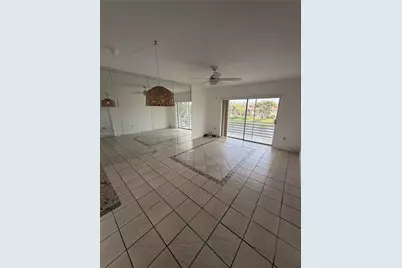 2880 NE 203rd St #32, Aventura, FL 33180 - Photo 4