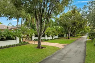 6890 SW 94th St, Pinecrest, FL 33156 - Photo 88