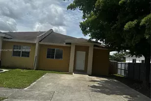 26524 SW 138th Ave, Homestead, FL 33032 - Photo 4