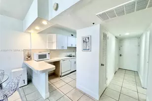 100 Lincoln Rd, Miami Beach, FL 33139 - Photo 8