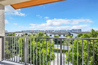 8045 NW 104th Ave #32, Doral, FL 33178 - Photo 20
