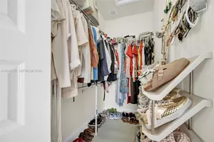 8045 NW 104th Ave, Doral, FL 33178 - Photo 14