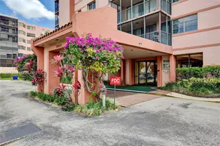 20850 San Simeon Way, Miami, FL 33179 - Photo 22