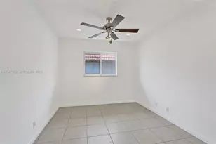 3050 NE 5th Terrace, Wilton Manors, FL 33334 - Photo 18