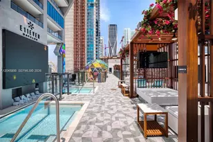 20 NE 11th St, Miami, FL 33132 - Photo 26
