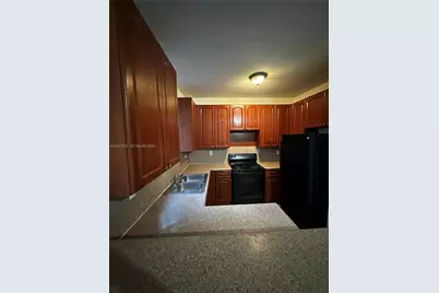 2528 SE 14th Ave, Homestead, FL 33035 - Photo 4