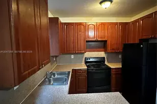 2528 SE 14th Ave, Homestead, FL 33035 - Photo 4
