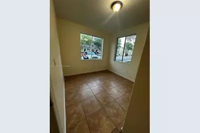 2528 SE 14th Ave, Homestead, FL 33035 - Photo 10