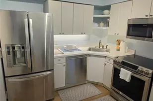 5151 Collins Ave, Miami Beach, FL 33140 - Photo 8