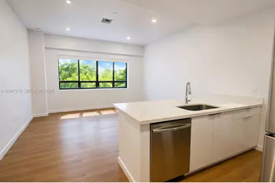 1950 Fletcher St #305, Hollywood, FL 33020 - Photo 6