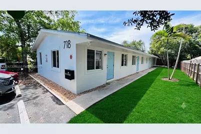 718 SE 13th St #4, Fort Lauderdale, FL 33316 - Photo 2
