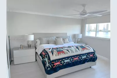 18000 N Bay Rd #603, Sunny Isles Beach, FL 33160 - Photo 10