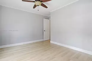 411 Bermuda Springs Dr, Weston, FL 33326 - Photo 26