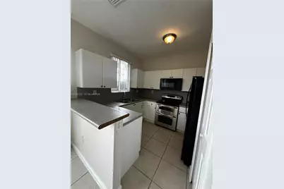 2812 SE 16th Ave #121, Homestead, FL 33035 - Photo 4