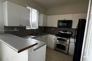 2812 SE 16th Ave, Homestead, FL 33035 - Photo 4