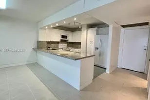 6450 Collins Ave, Miami Beach, FL 33141 - Photo 4