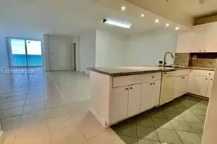 6450 Collins Ave, Miami Beach, FL 33141 - Photo 2