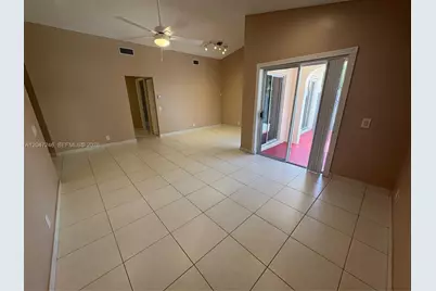 1479 Springside Dr, Weston, FL 33326 - Photo 6