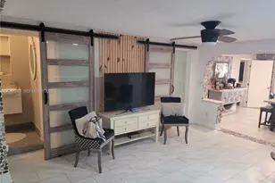 6691 W 15th Ct, Hialeah, FL 33012 - Photo 4