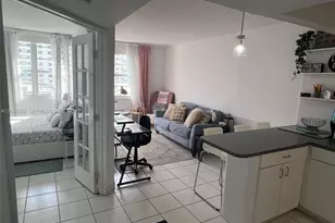 100 Lincoln Rd, Miami Beach, FL 33139 - Photo 18
