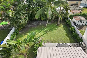 794 NW 45th St, Miami, FL 33127 - Photo 14