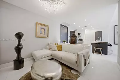 200 Biscayne Boulevard Way #5110, Miami, FL 33131 - Photo 10