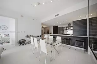 200 Biscayne Blvd Way, Miami, FL 33131 - Photo 12