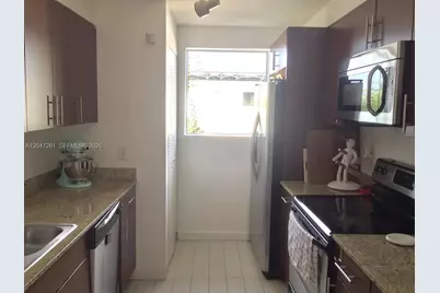 7422 NE 6th Court #7422, Miami, FL 33138 - Photo 4