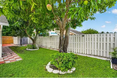4495 NW 99th Ave, Sunrise, FL 33351 - Photo 48