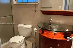 8537 NW 12th St, Plantation, FL 33322 - Photo 6