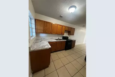 [Address not provided], Miami, FL 33157 - Photo 2