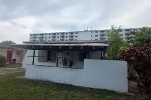 1258 NE 109th St, Miami, FL 33161 - Photo 8