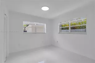 2638 SW 30th Ct, Miami, FL 33133 - Photo 8
