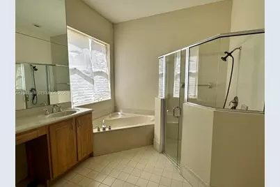 1926 NE 3rd Ct #1926, Homestead, FL 33033 - Photo 8