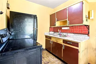 790 E 6th Pl, Hialeah, FL 33010 - Photo 10