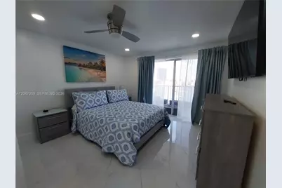 400 Golden Isles Dr #47, Hallandale Beach, FL 33009 - Photo 8