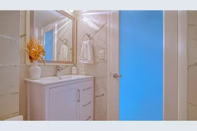 3550 Galt Ocean Dr #1808, Fort Lauderdale, FL 33308 - Photo 10