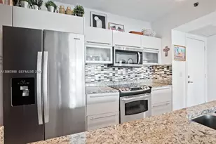 951 Brickell Ave, Miami, FL 33131 - Photo 6