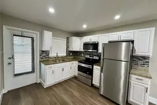 5410 NW 16th St, Lauderhill, FL 33313 - Photo 4