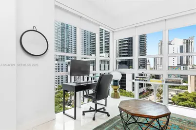 951 Brickell Ave #1011, Miami, FL 33131 - Photo 8